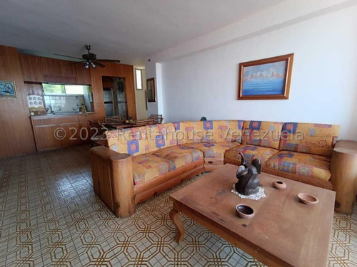 Apartamento En Venta Longa Espana #24-3323 Johana Blanco