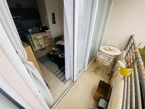Departamento En Venta De 1 Dorm. En Coquimbo