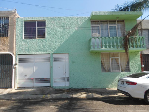 Casa En Venta En Morelia En Col. Lomas Del Valle