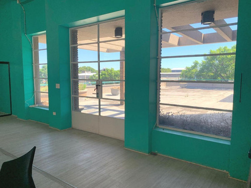Imagen 12 de 22 de Alquiler Oficina Con Terraza Parrilla En Predio Cerrado En Florida Oeste
