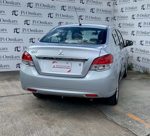 Imagen 11 de 15 de Mitsubishi Mirage 2019 1.2 Glx Sedan At