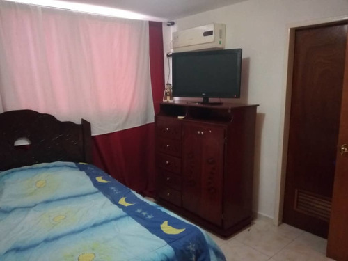 Imagen 9 de 12 de Apartamento En Venta Parroquia Carayaca Edo. La Guaira