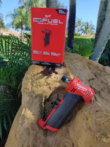 Amoladora Troqueladora Deángulo Recto Milwaukee M12 Fuel 12v