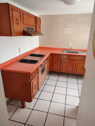 Departamento En Venta En Coapa, Los Girasoles Ii, Coyoacán
