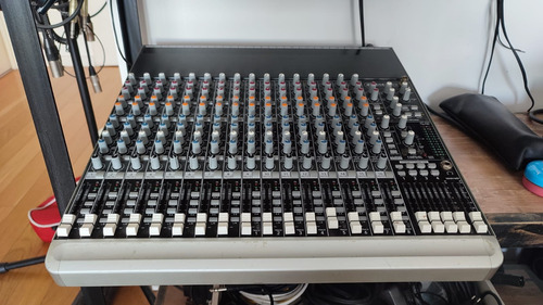 Consola Mackie 1604 Vlz3 En Impecable Estado Y Con Poco Uso!