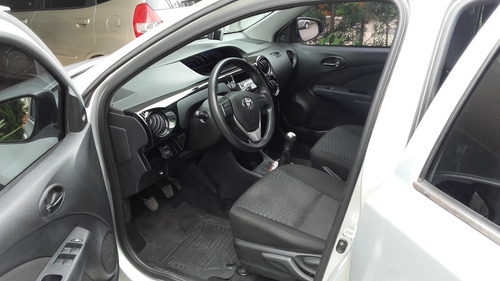 Toyota Etios 1.3x 2015 Único Dono Todas Rev. Concessionária