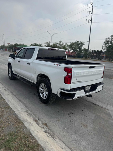 Silverado Custom 2021
