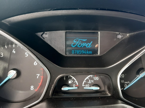Imagen 15 de 18 de Ford Focus 2016 (1.6) 5p.