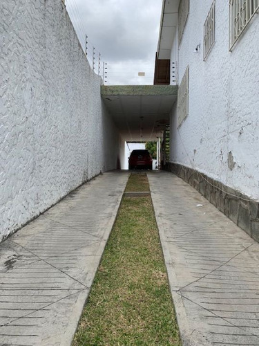 Imagen 25 de 30 de Vendo Casa 460m2 6h/6b/8p El Marqués 6590