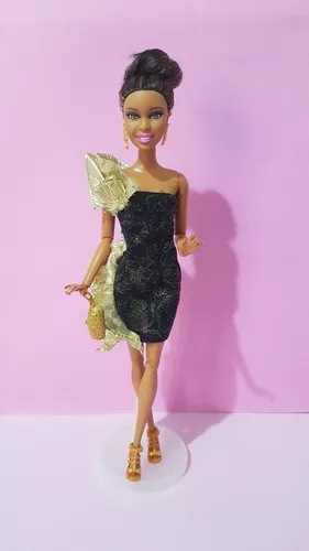 Roupinhas Barbie Usadas