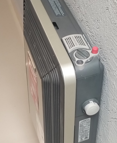 Calefactor A Gas Eskabe S21 Tb 3 Mf - Titanio C / Termostato Marfil (Usado)