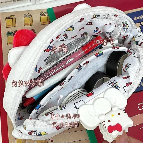 Estuchera Cosmetiquera De Felpa De Hello Kitty