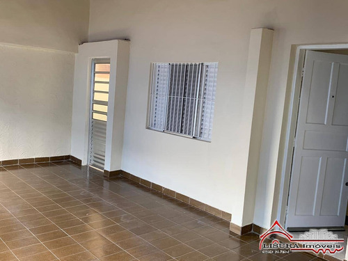 Imagem 2 de 15 de Casa No Santa Cruz Dos Lazaros A Venda Jacareí Sp - 7637