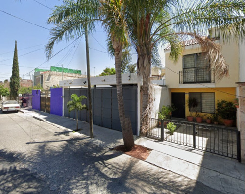 Casa En Venta, Remate Hipotecario, Col. Huentitlan El Bajo, Guadalajara , Jalisco. Laab2