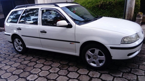 Se Vende Automóvil Volkswagen Parati Año 2002. 1.800 Cc.