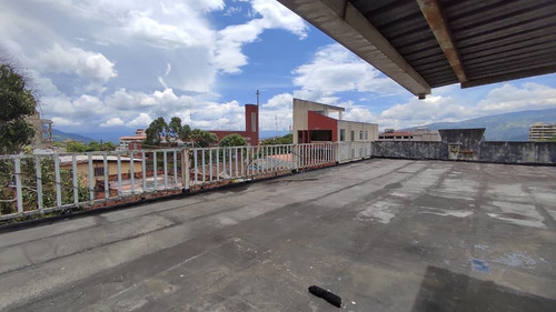 Imagen 10 de 19 de Venta Edificio Barrio Obrero, San Cristóbal