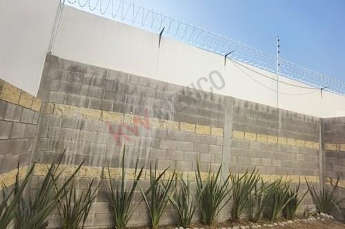 Imagen 15 de 25 de Casa De 4 Recamaras Con 4 Baños Completos Muy Amplia $12,000