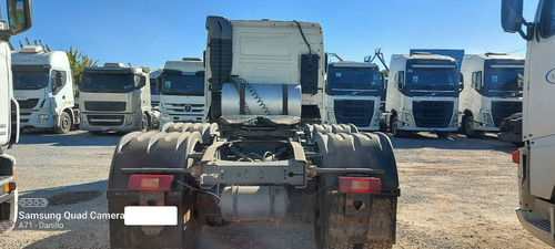 Imagem 4 de 10 de Volvo Fh480 Traçado