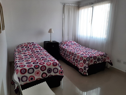 Imagen 10 de 16 de Alquilo Dptos De Dos Dormitorios, Cocina Comedor, 1 Baño.