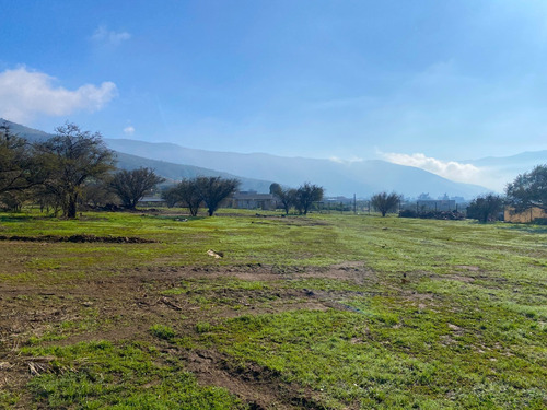 Luz Y Agua Potable A Un Paso De Santiago