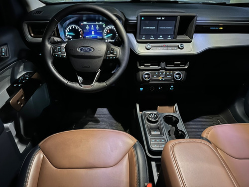 Imagen 9 de 15 de Ford Maverick Lariat