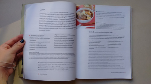 Livro Culinária Japonesa De Harumi Kurihara Larousse T416