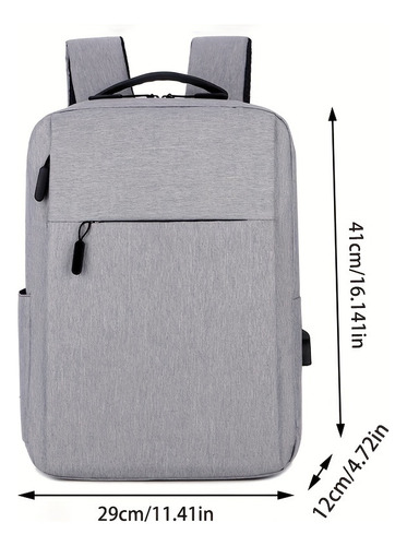 La Mochila Gris Oscuro Con Puerto Usb Tiene Un Amplio Espacio