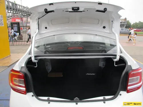 Renault Logan 1600cc Mt Aa