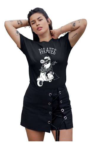 Playeras Manga Corta Negra Para M De Un Barbero Pirata En Mo