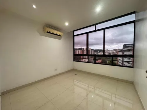 Cómodo Apto En Venta Civs