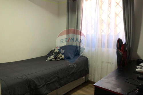 Casa Con Piscina, Quincho Y Cocina Renovada