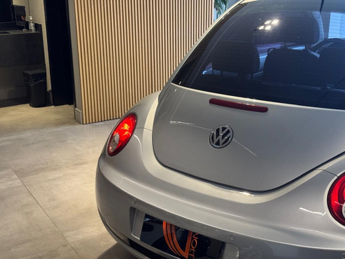 Volkswagen New Beetle 2.0 MI 8V GASOLINA 2P TIPTRONIC