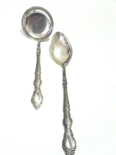 Cuchara Y Cucharon En Metal (Usado)