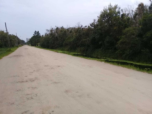 Imagem 3 de 3 de Terreno No Litoral Com 420 M². Jd Coronel | Itanhaém