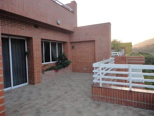Ls Vende Pent House Urb Miranda