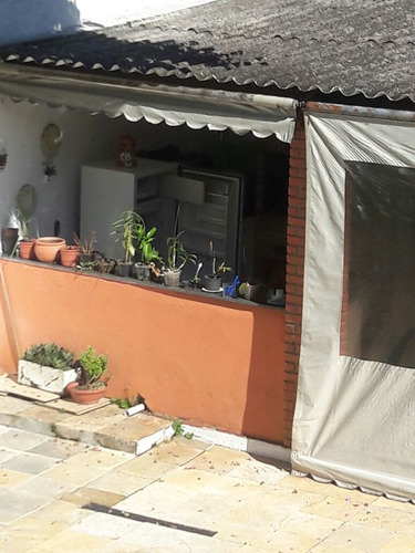 Casa À Venda Na Rua Nicolau Alayon, Interlagos, São Paulo - Sp - Liv-10076