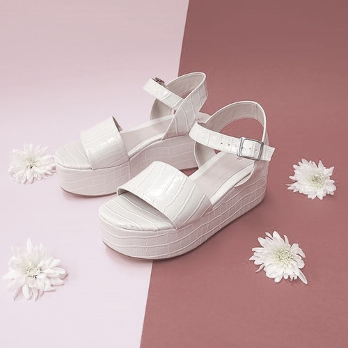 Imagen 4 de 10 de Tela Cuerina Simil Cuero Pu Croco 1mt X 1,4mt