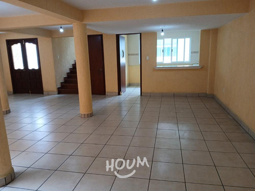 Casa En Santiaguito, Xochimilco Con 3 Recámaras, 231 M², Id: 139576