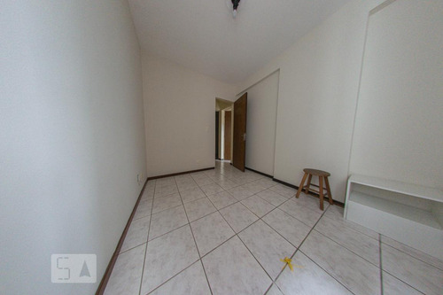 Imagem 10 de 15 de Apartamento Para Aluguel - Água Verde, 2 Quartos, 54 - 893013647