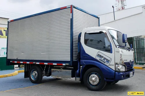 Hino Dutro Pro 300 4.0 Diesel Modelo 2020