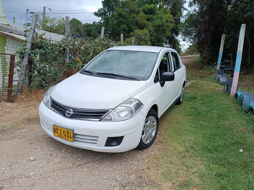 Nissan Tiida 1.8 Miio