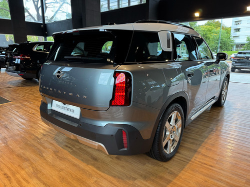 Mini Cooper Countryman E Favoured Eléctrico 204hp
