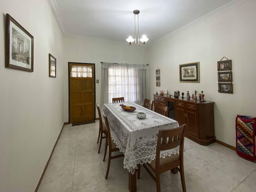 Casa 3 Dormitorios Con Patio Y Parrillero
