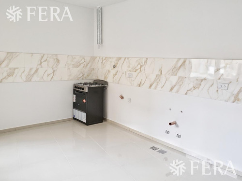 Imagen 7 de 19 de Venta Departamento 4 Ambientes Con Dos Cocheras. En Bernal (24216)