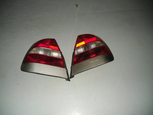 Stop Der/izq Daewoo Nubira 00/02 (par)