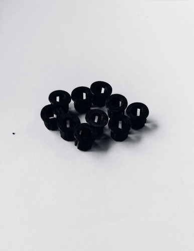 Imagen 1 de 3 de Portaled Para Leds 5mm - Zocalo Porta Led 5mm X50u