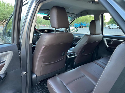 Toyota SW4 2.8 Srx 177cv 4x4 7as At