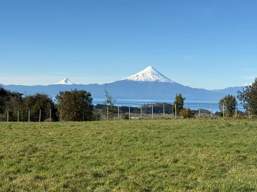 Vendo Parcela Espectacular Vista A Volcanes,punta Larga Frut