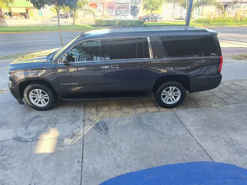 Chevrolet Suburban 5.4 Lt Piel Cubo At