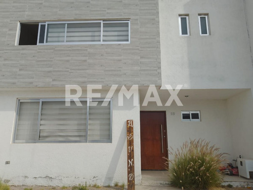 Casa En Venta Zenlife 1 Queretaro Rcv140623-ml